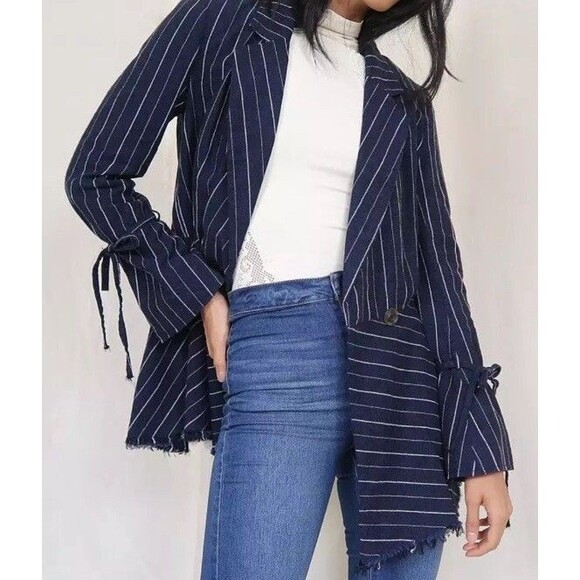 Free People Stella Blazer Size XS Navy Blue Striped Boho Linen Jacket - Picture 1 of 8